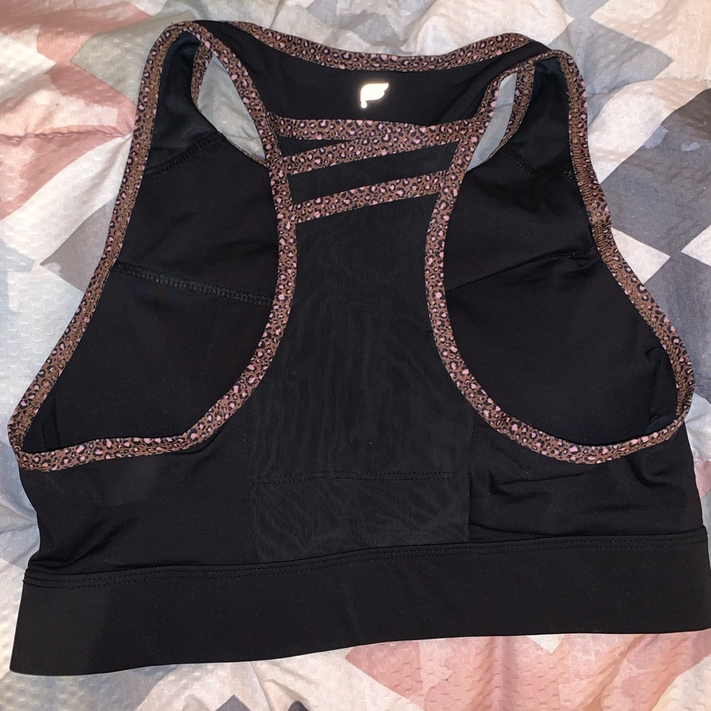 Sports bra